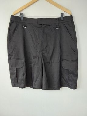 Hot Topic Black Y2K Style Utility Goth High Rise Cargo Bermuda Shorts